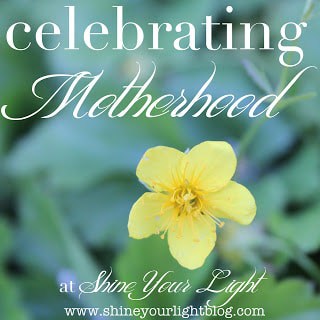 Celebrating Motherhood with Suzanne of Privet and Holly