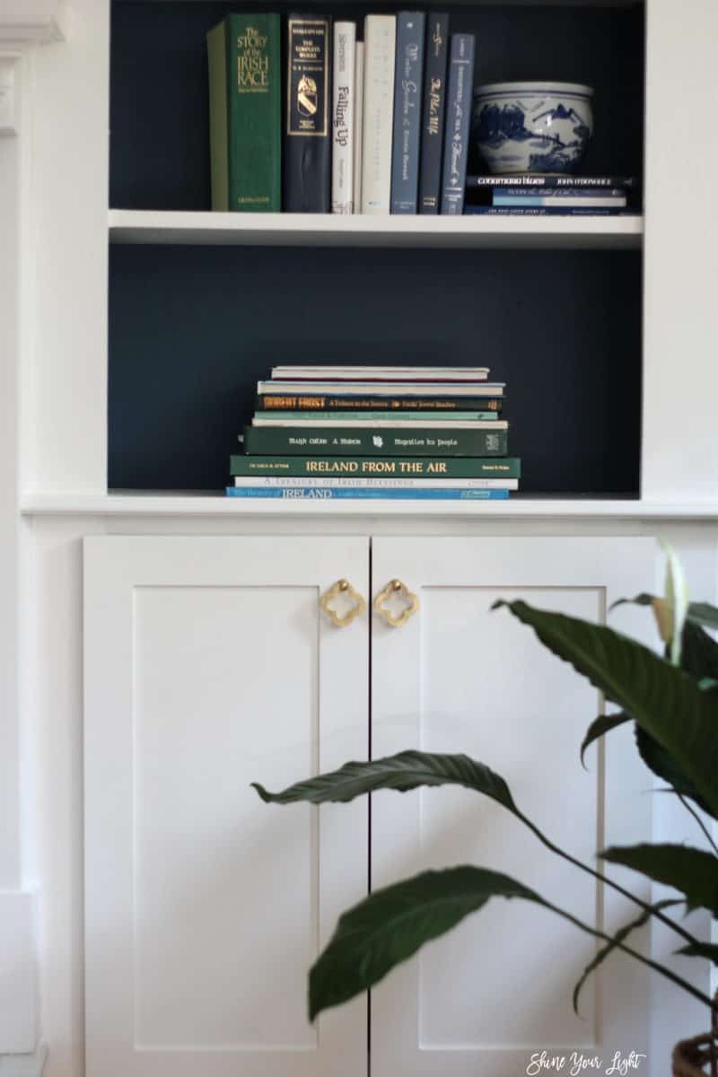 My Five Favorite Ways To Style Bookcases - Shine Your Light