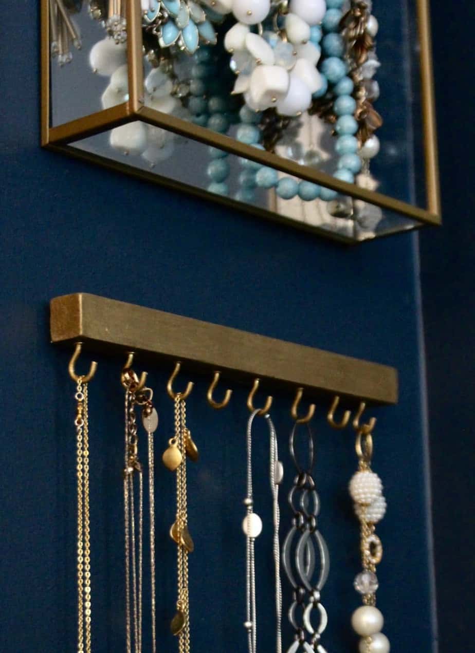 Simple Modern DIY Wall Necklace Hanger