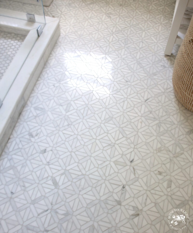 Marble Mosaic Tiled Bathroom Floor